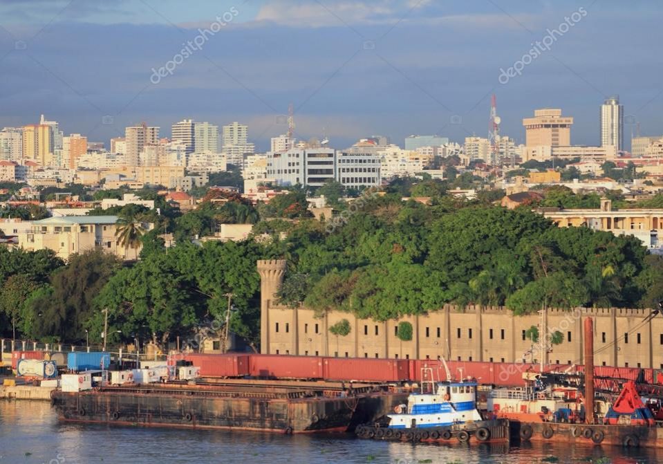 depositphotos_64841701-stock-photo-port-fortress-city-santo-domingo